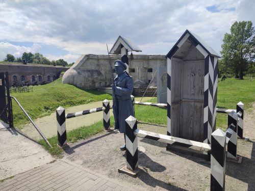 Экскурсии в Брест из Минска — мемориальный комплекс Брестская крепость