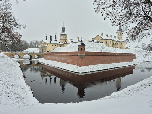 Экскурсия в Несвиж и Мир из Минска Экскурсия в Несвиж и Мир из Минска